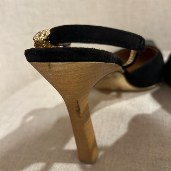 Vintage Gucci Slingback Heels - Picture 8 of 15